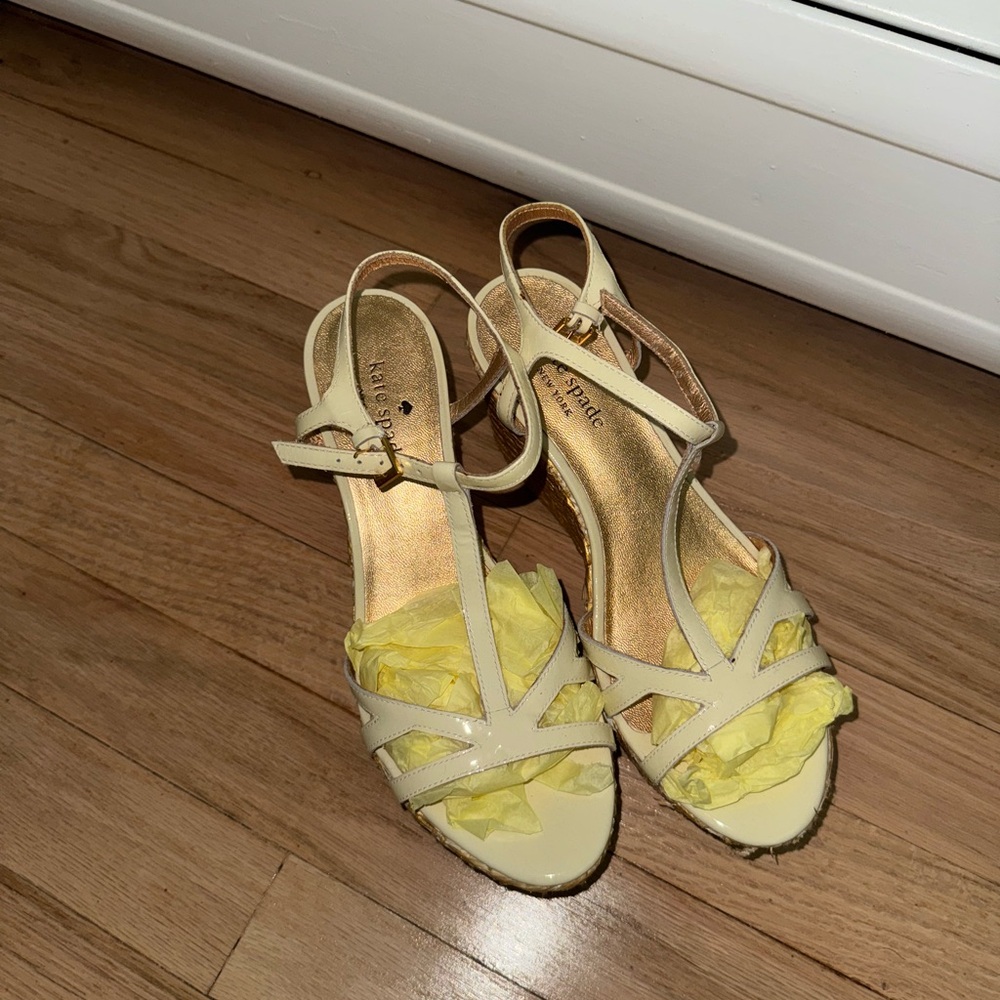 Kate Spade Gold and Cream Wedges